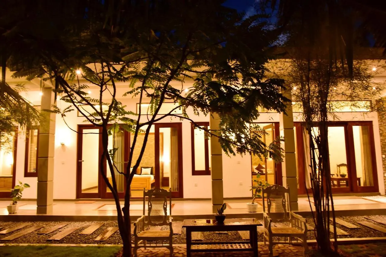 Hiru Lagoon Negombo Hotel